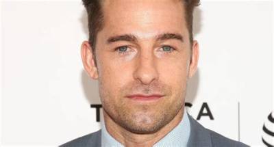 Scott Speedman Net Worth 2024, Age, Height, Bio, Birthday, Wiki!