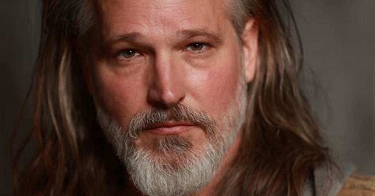 Scott Whyte - Net Worth, Age, Height, Birthday, Bio, Wiki!