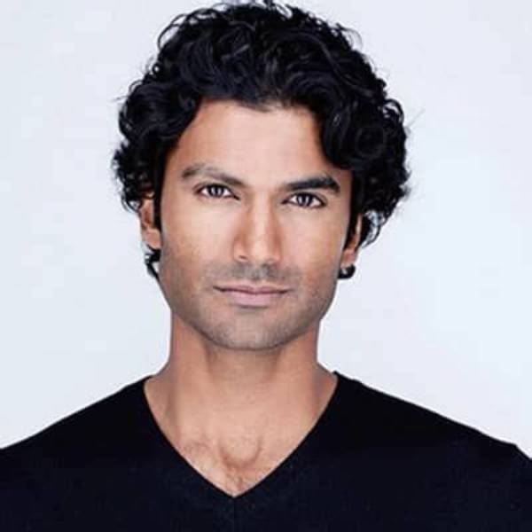 Sendhil Ramamurthy Net Worth, Age, Height, Bio, Birthday, Wiki!