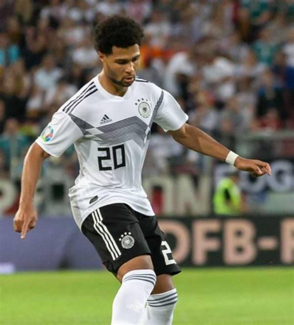 Serge Gnabry - Net Worth, Age, Height, Birthday, Bio, Wiki!