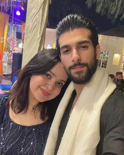 Shakir Shuja Abadi - Net Worth, Age, Height, Birthday, Bio, Wiki!