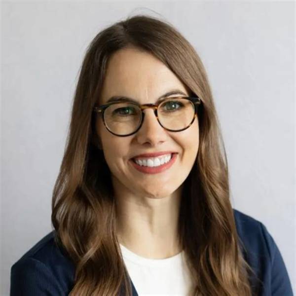 Shalee Lehning - Net Worth, Age, Height, Birthday, Bio, Wiki!