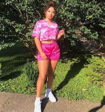 Shantale Collins - Net Worth, Age, Height, Birthday, Bio, Wiki!