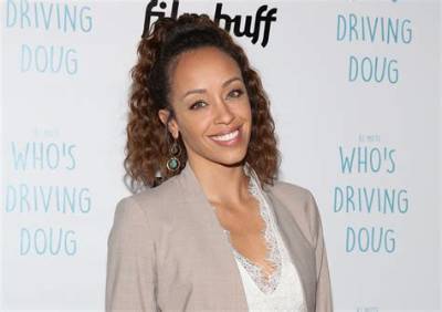 Shanti Lowry Net Worth, Age, Height, Bio, Birthday, Wiki!