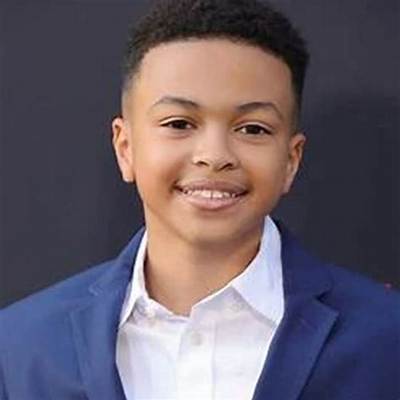 Shaun Brown Net Worth, Age, Height, Bio, Birthday, Wiki!