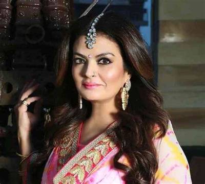 Sheeba Akashdeep - Net Worth, Age, Height, Birthday, Bio, Wiki!