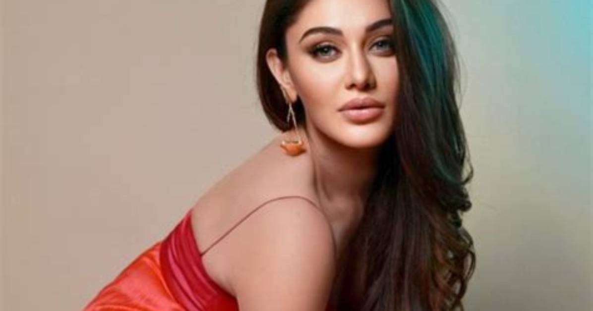 Shefali Jariwala - Net Worth, Age, Height, Birthday, Bio, Wiki!