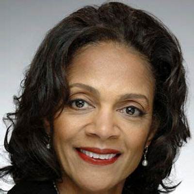 Sheila Dixon Net Worth, Age, Height, Bio, Birthday, Wiki!