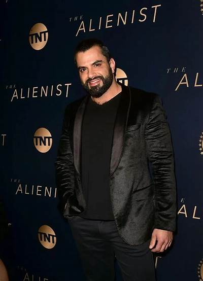 Shervin Roohparvar Net Worth, Age, Height, Bio, Birthday, Wiki!