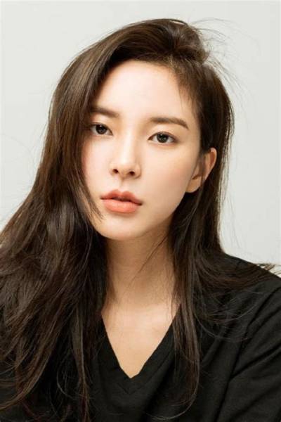 Shin Hyun-Soo - Net Worth, Age, Height, Birthday, Bio, Wiki!