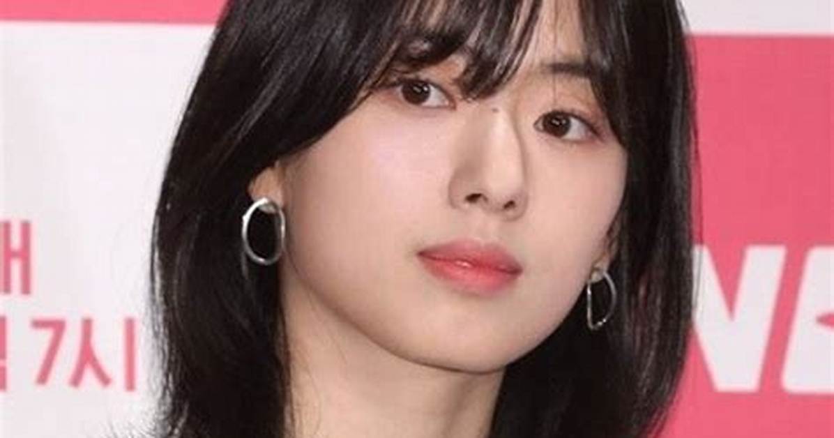 Shin Se-Hwi - Net Worth, Age, Height, Birthday, Bio, Wiki!