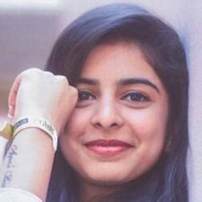 Siddhi Mahajankatti - Net Worth, Age, Height, Birthday, Bio, Wiki!
