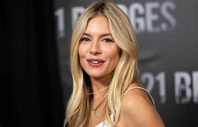 Sienna Miller Net Worth, Age, Height, Bio, Birthday, Wiki!