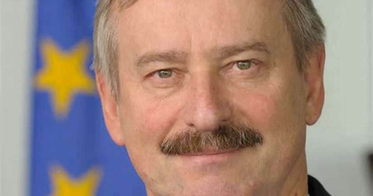 Siim Kallas - Net Worth, Age, Height, Birthday, Bio, Wiki!