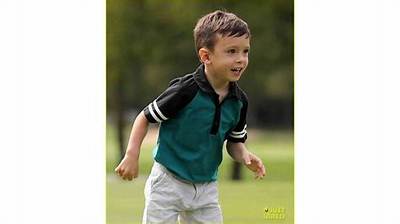 Silas Melson - Net Worth, Age, Height, Birthday, Bio, Wiki!