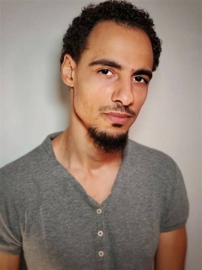 Silvestre Rasuk Net Worth 2024, Age, Height, Bio, Birthday, Wiki!