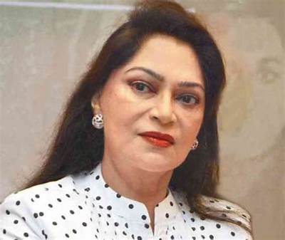 Simi Garewal Net Worth, Age, Height, Bio, Birthday, Wiki!