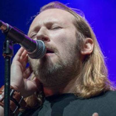 Simon Collins - Net Worth, Age, Height, Birthday, Bio, Wiki!
