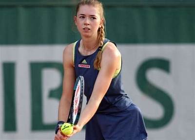 Simona Waltert Net Worth, Age, Height, Bio, Birthday, Wiki!