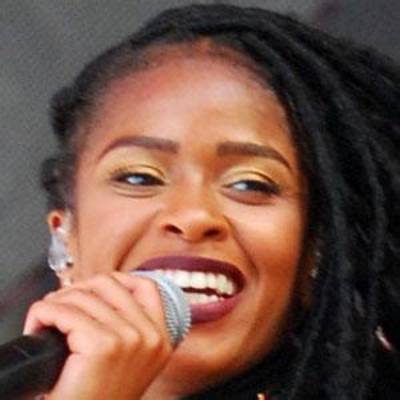 Simone Battle - Net Worth, Age, Height, Birthday, Bio, Wiki!