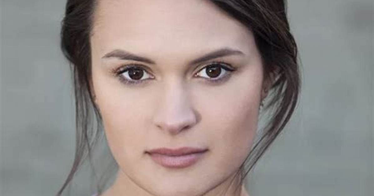 Simone Kelly Net Worth, Age, Height, Bio, Birthday, Wiki!