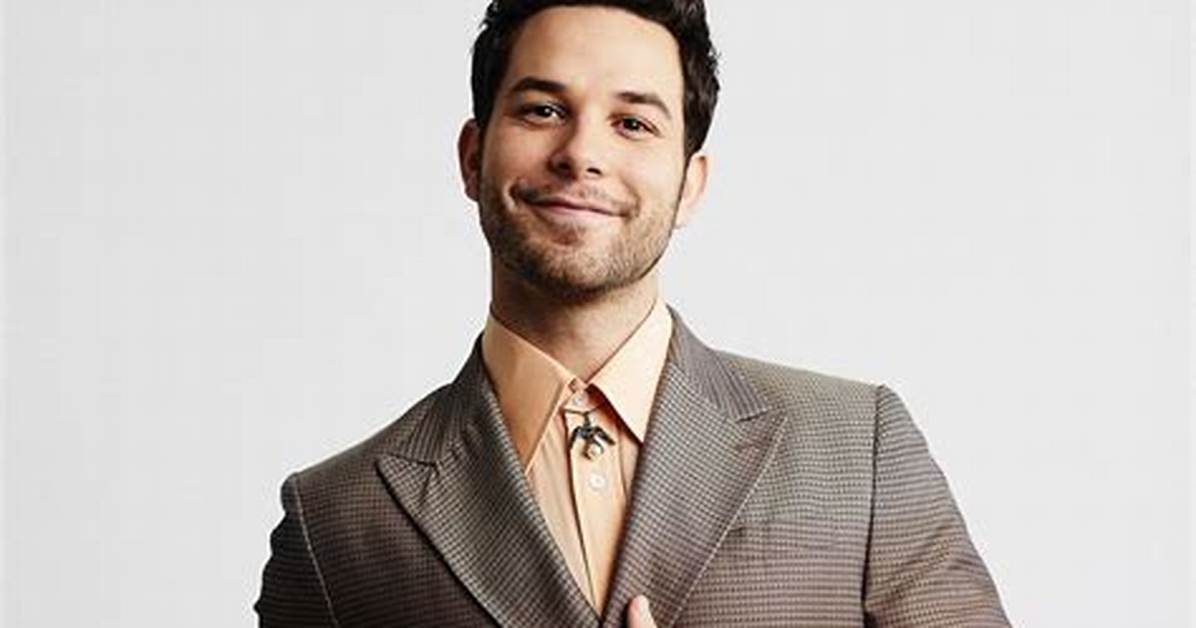 Skylar Astin Net Worth 2024, Age, Height, Bio, Birthday, Wiki!