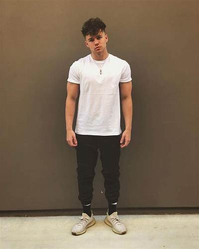 Slavik Net Worth, Age, Height, Bio, Birthday, Wiki!