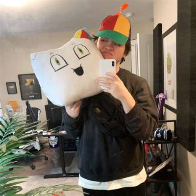 Smii7Y Net Worth, Age, Height, Bio, Birthday, Wiki!