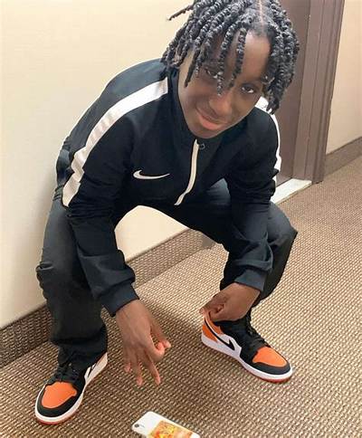 Smoove Barfour - Net Worth, Age, Height, Birthday, Bio, Wiki!