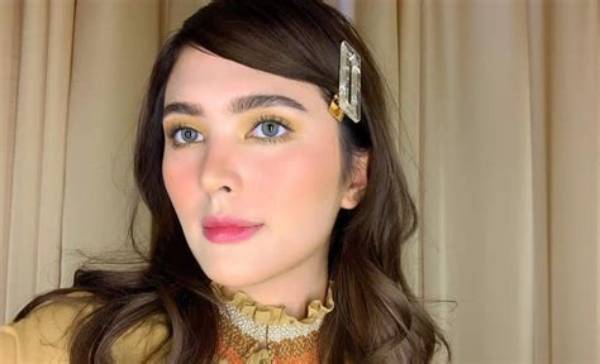 Sofia Andres - Net Worth, Age, Height, Birthday, Bio, Wiki!