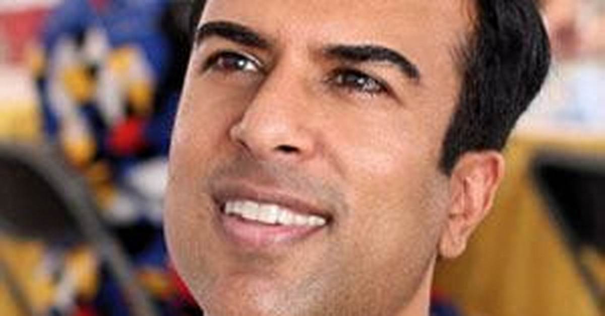 Soman Chainani Net Worth, Age, Height, Bio, Birthday, Wiki!