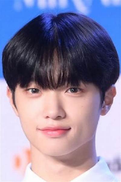 Son Dong Pyo - Net Worth, Age, Height, Birthday, Bio, Wiki!