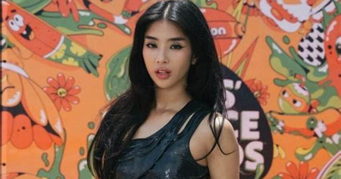 Sophia Black - Net Worth, Age, Height, Birthday, Bio, Wiki!