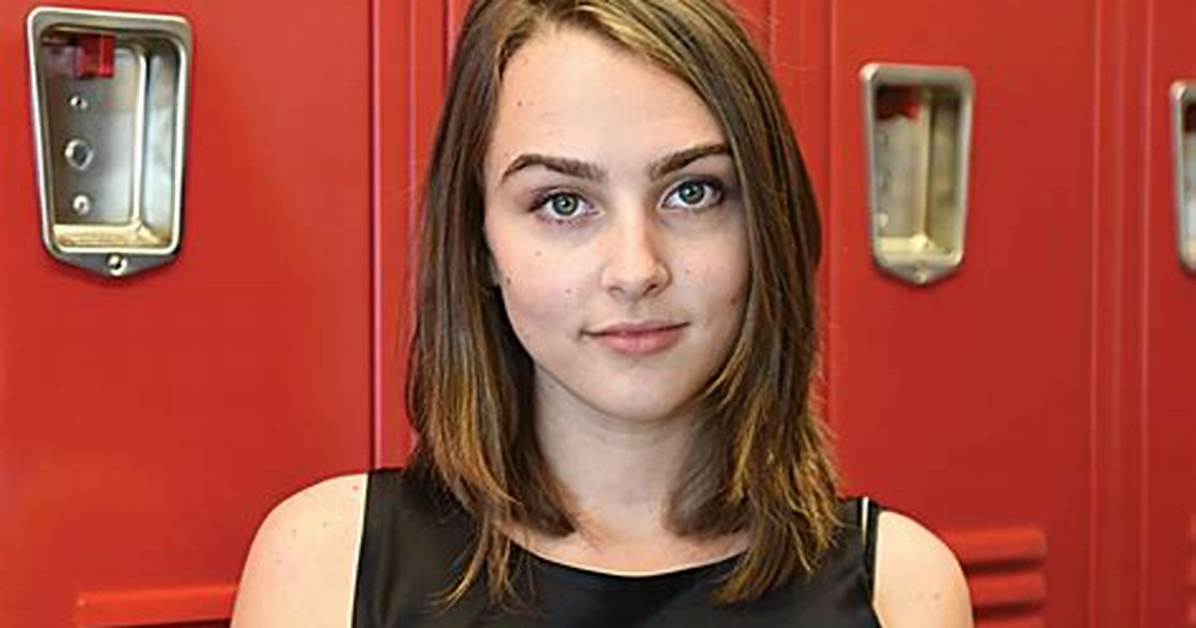 Sophie Levy - Net Worth, Age, Height, Birthday, Bio, Wiki!