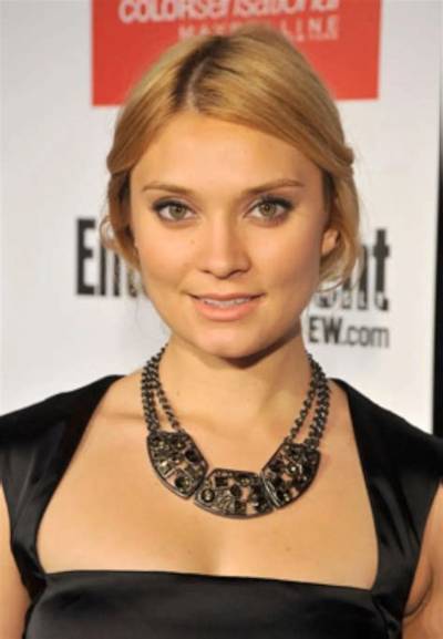 Spencer Grammer Net Worth, Age, Height, Bio, Birthday, Wiki!