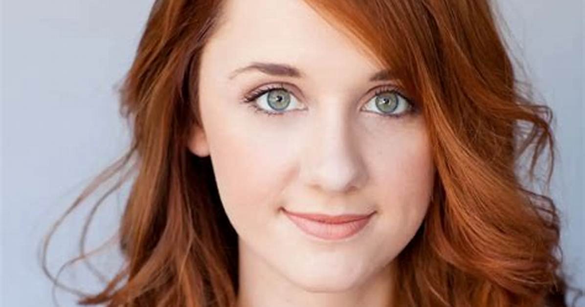 Spencer Ware - Net Worth, Age, Height, Birthday, Bio, Wiki!