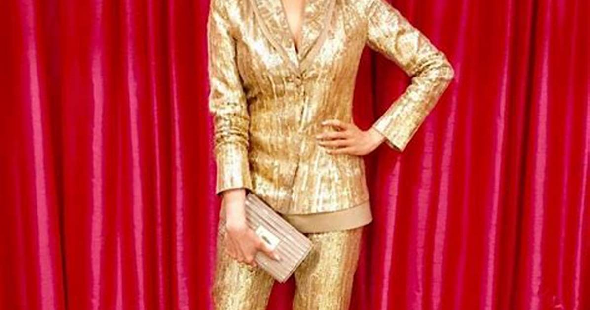 Sridevi Kapoor Net Worth, Age, Height, Bio, Birthday, Wiki!