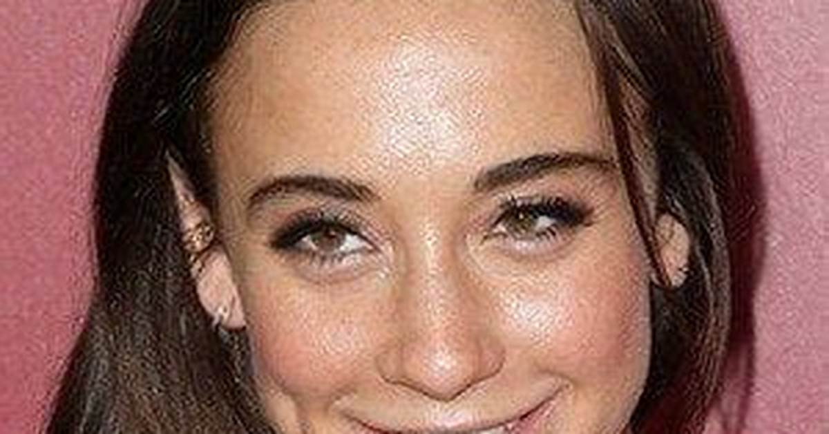 Stella Maeve - Net Worth, Age, Height, Birthday, Bio, Wiki!