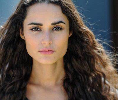 Stephanie Nogueras Net Worth 2024, Age, Height, Bio, Birthday, Wiki!