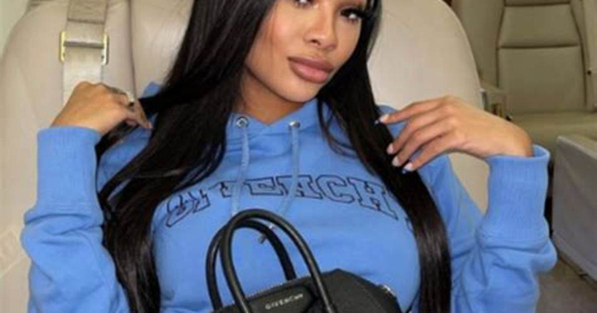 Stephanie Sibounheuang - Net Worth, Age, Height, Birthday, Bio, Wiki!