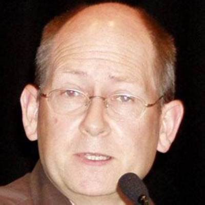 Stephen Baxter Net Worth, Age, Height, Bio, Birthday, Wiki!