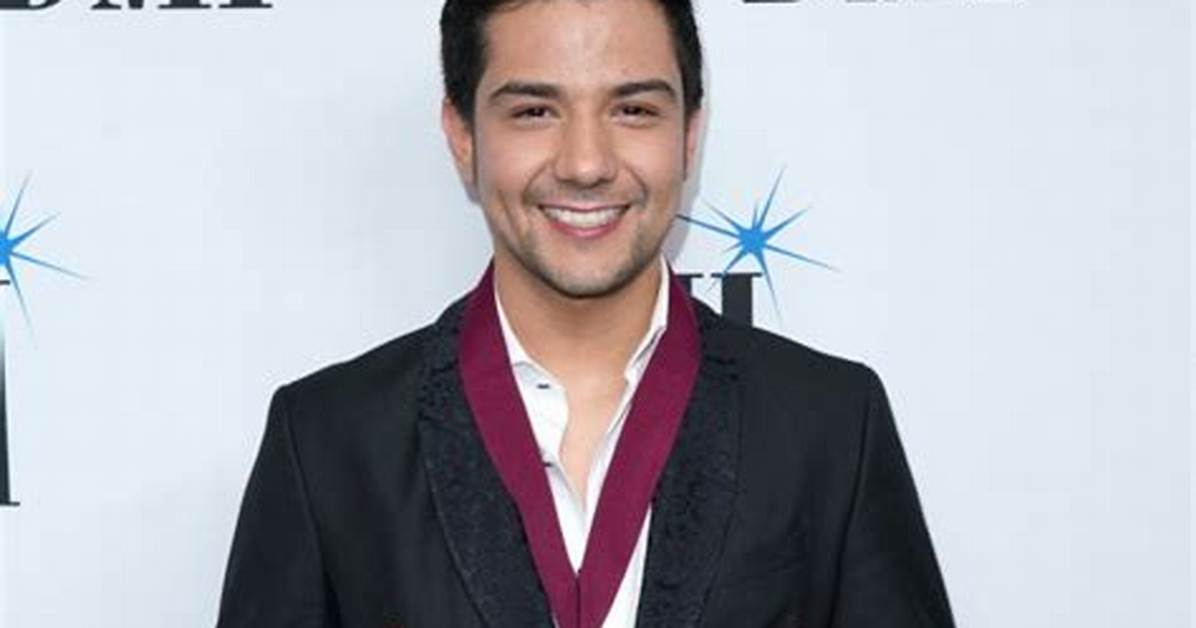 Stephen Coronel - Net Worth, Age, Height, Birthday, Bio, Wiki!