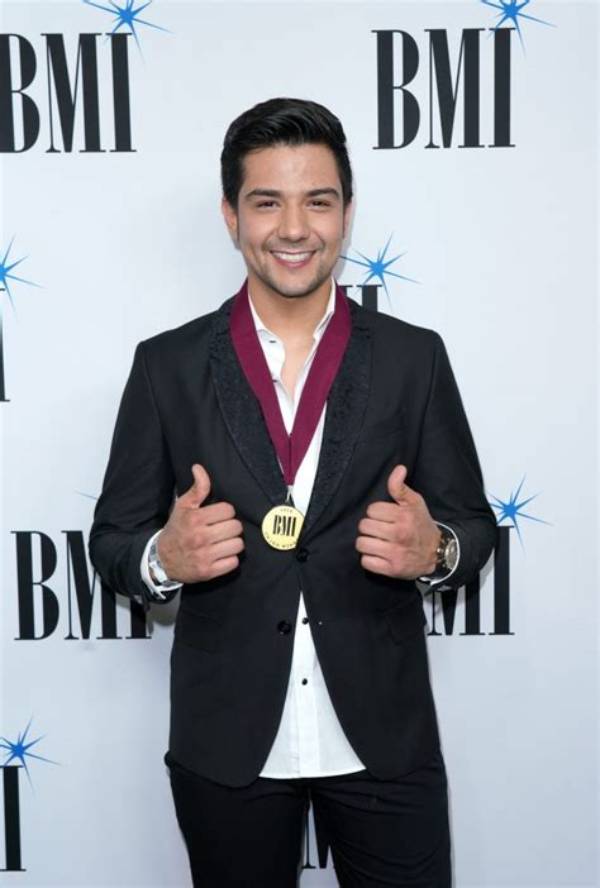 Stephen Coronel - Net Worth, Age, Height, Birthday, Bio, Wiki!