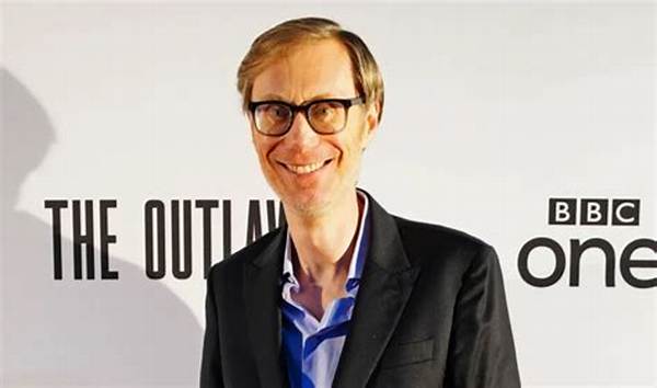Stephen Merchant Net Worth, Age, Height, Bio, Birthday, Wiki!