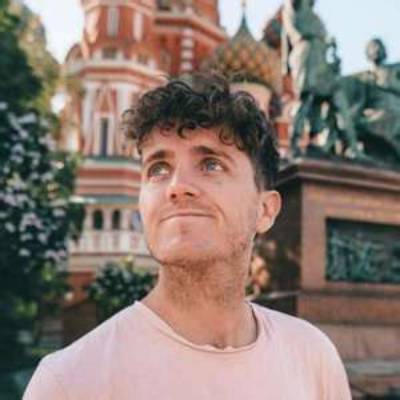 Stephen Parry-Valentine - Net Worth, Age, Height, Birthday, Bio, Wiki!
