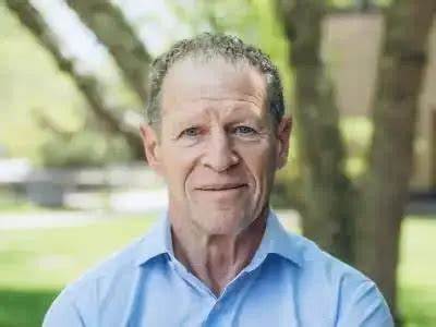 Stephen Weiss Net Worth, Age, Height, Bio, Birthday, Wiki!
