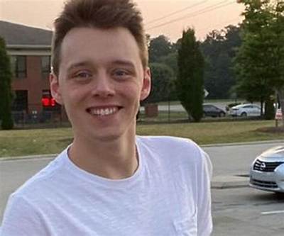 Sterling Bjerken Net Worth, Age, Height, Bio, Birthday, Wiki!
