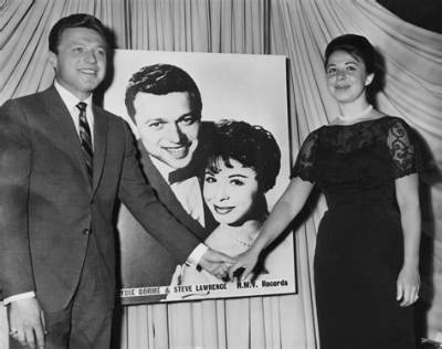 Steve Lawrence Net Worth, Age, Height, Bio, Birthday, Wiki!