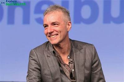 Steve Mackey Net Worth, Age, Height, Bio, Birthday, Wiki!