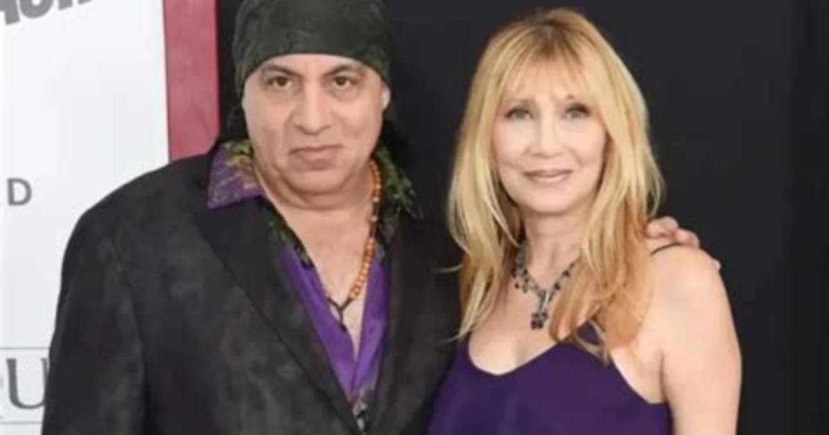Steven Van Zandt Net Worth, Age, Height, Bio, Birthday, Wiki!